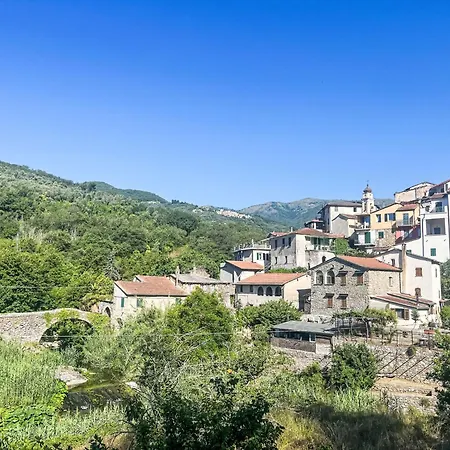 Costanza - Pre130 By Interhome Praelo